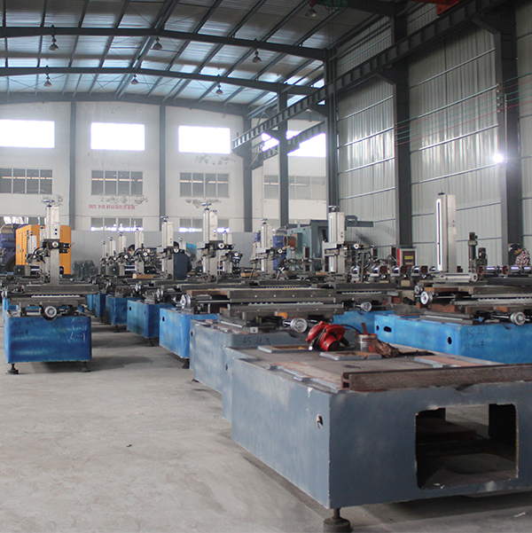 Jiangsu Chuangwei CNC Machine Tool Co. ، Ltd.