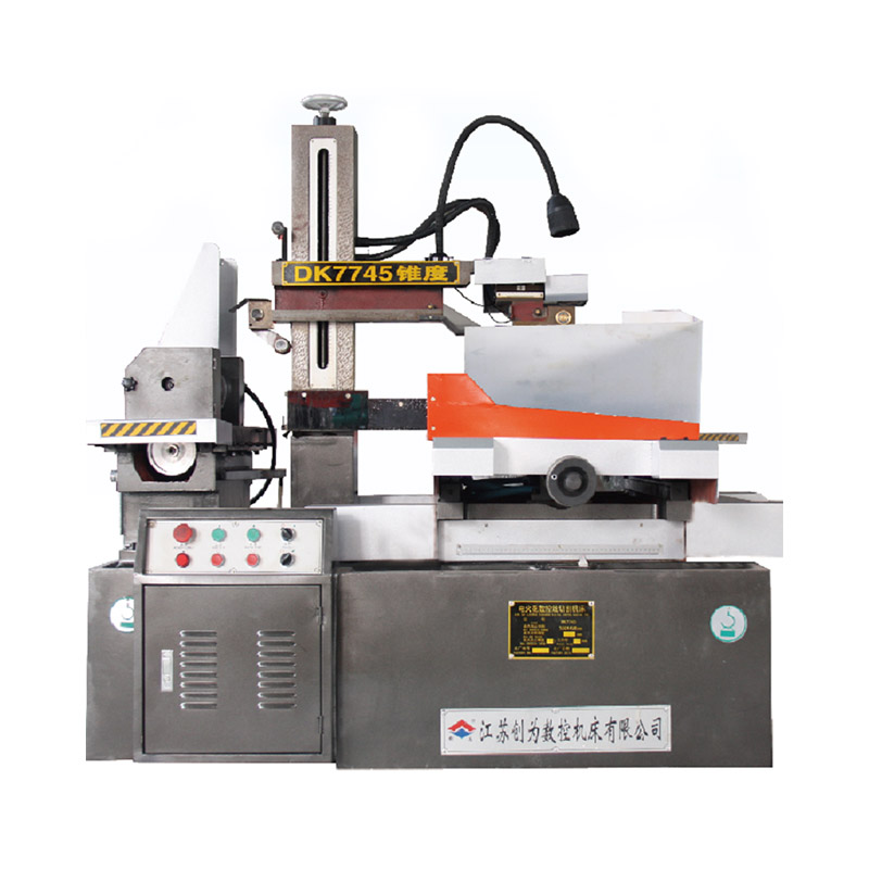 DK7745 عالي السرعة GZ نظام Autocut System CNC EDM قطع الأسلاك